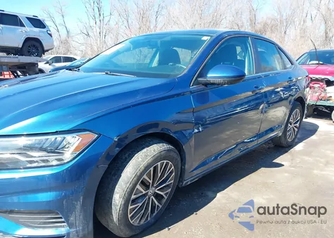 2021 Volkswagen Jetta 1.4T R-Line/1.4T S/1.4T Se z USA, uszkodzony, nr VIN 3VWC57BU0MM009093